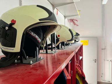 Helme der FFF